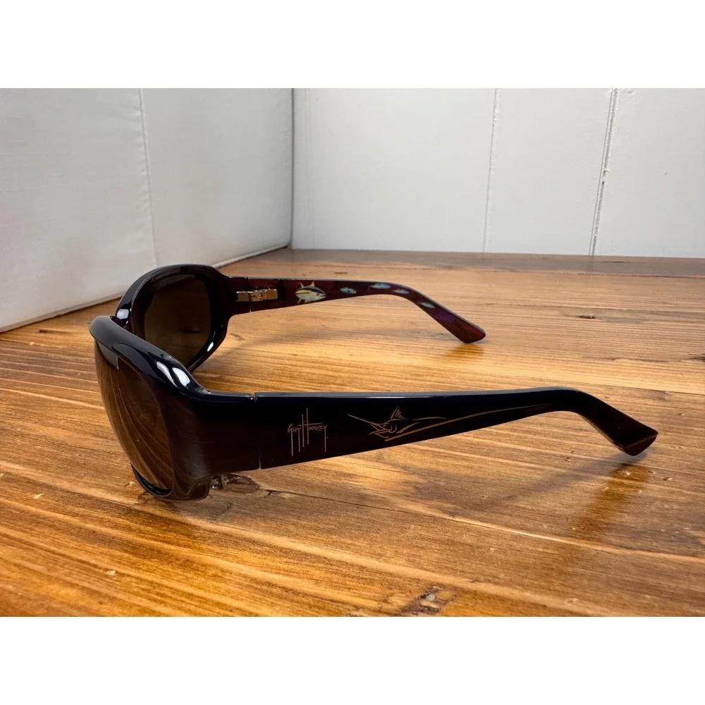 Maui Jim MJ-234-03‎ Yellowfin Polarized Sunglasses Dark Navy Unisex Wrap Sport